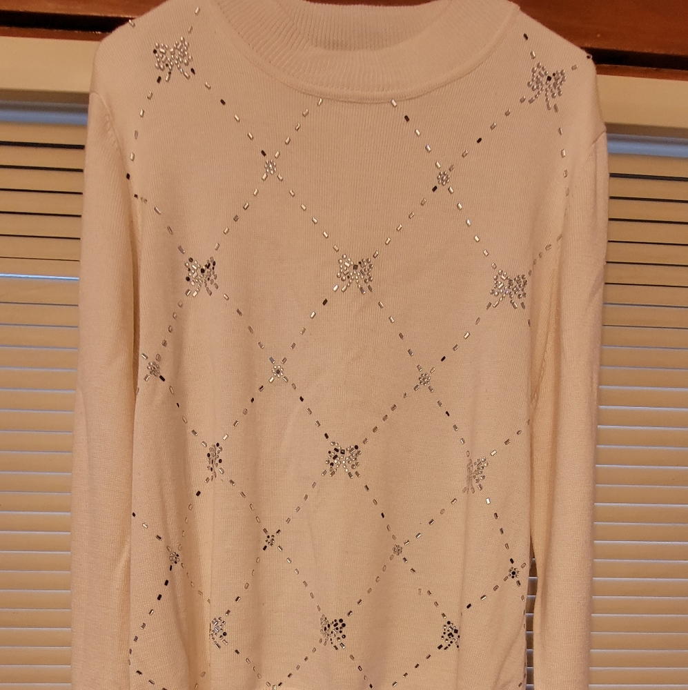 Women's pullover sweater, white with bows, Alfred dunner, size 1X